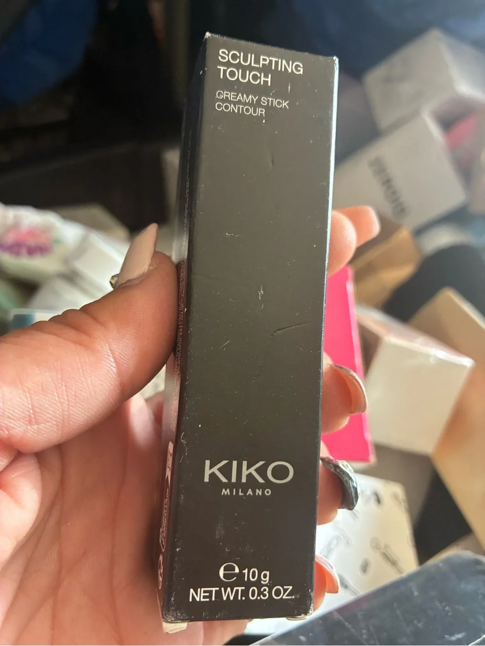 KIKO Sculpting Touch Creamy Stick Contour - Black